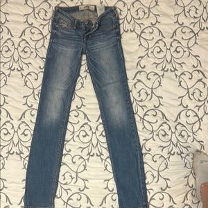 Hollister Women's Light Blue Skinny Jeans